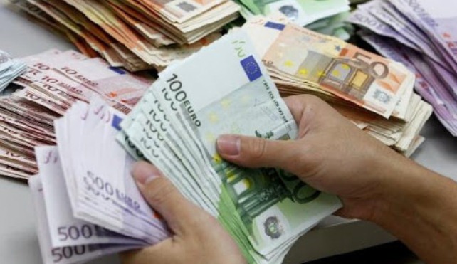  750 mln euro kredi per termetin: Rrisin borxhin publik ne 72 per qind te PBB